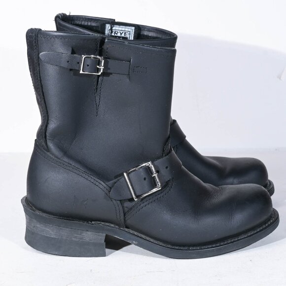 Frye Shoes - Frye Engineer 8R Womens Ankle Boots in Black - 8